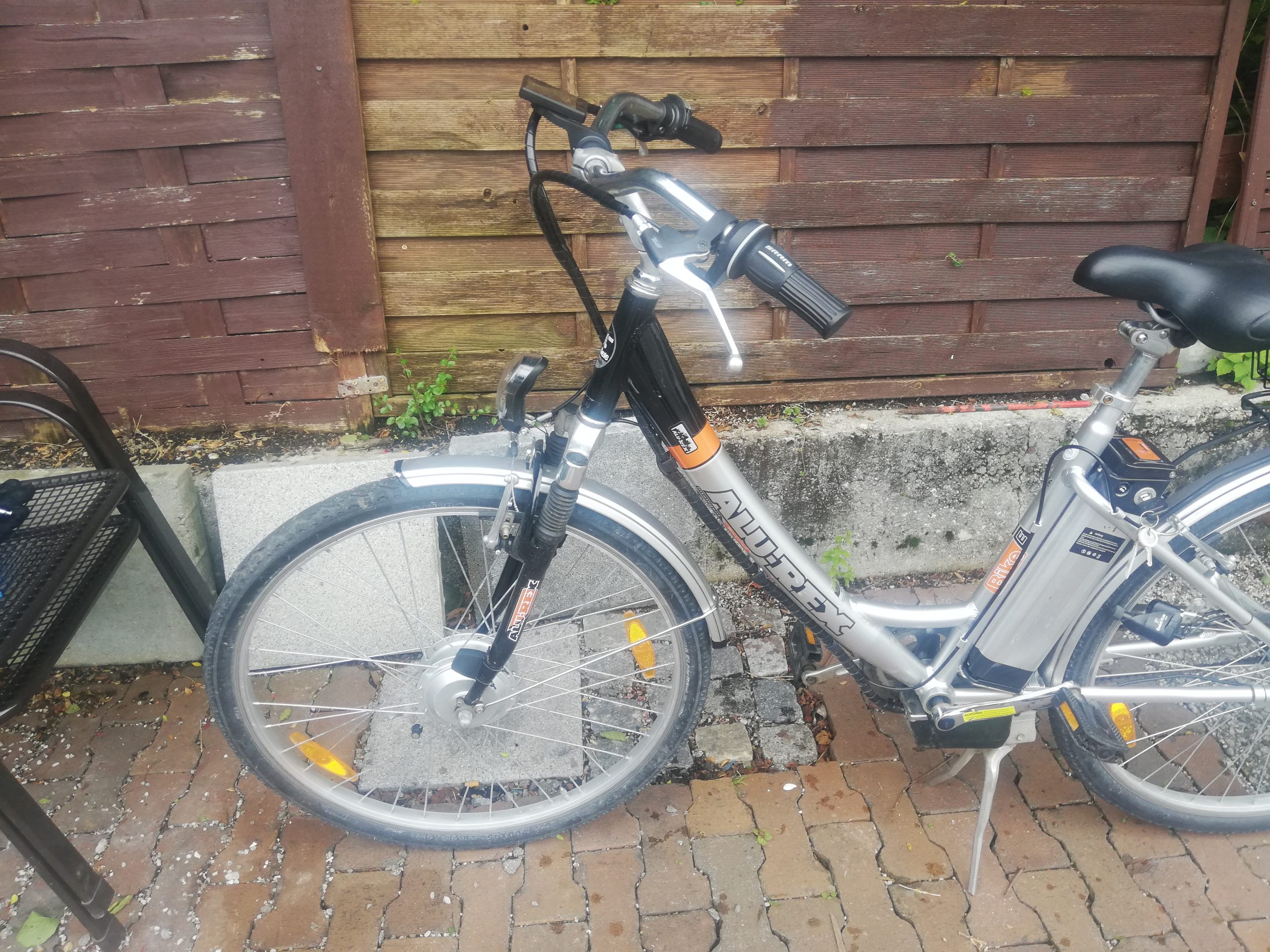 fahrradcomputer ant+ GPS mit ANT + Funktion Radfahren Computer Unterstützung Pulsmesser und Geschwindigkeit Kadenz Sensor Anschluss Sport & Freizeit Online Back in Stock Austausch eines E-Bike Displays Battery:36V 17.5AH Rear Rack Battery